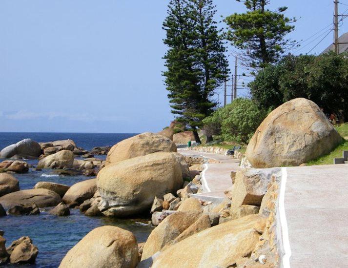 Appartamento Lalapanzi Fish Hoek Esterno foto